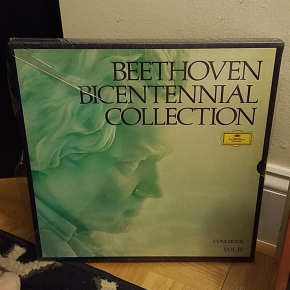 Records - Picture 4 of 4